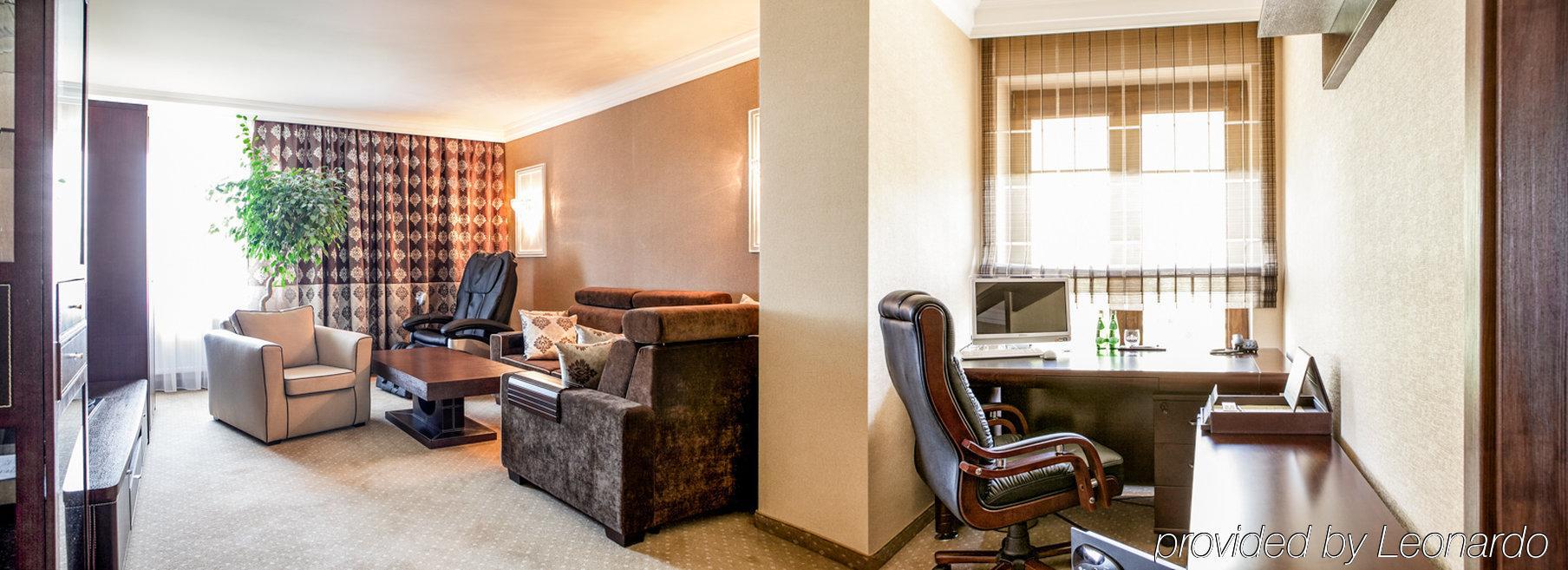 M Hotel سوسنوفييتس الغرفة الصورة