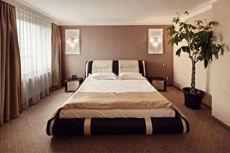 M Hotel سوسنوفييتس المظهر الخارجي الصورة